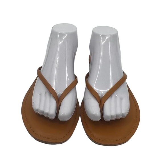 Old Navy Tan Faux Leather Capri Flat Sandals Size 9 1/2 Women’s - Picture 3 of 9